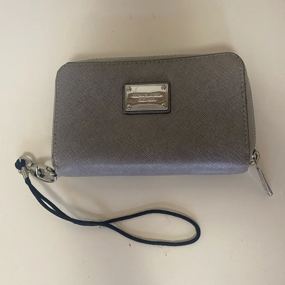 Michael Kors Gray Leather Wristlet Wallet